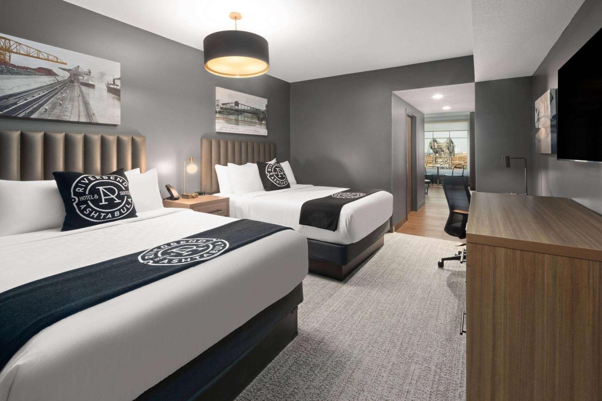 Riverbend Hotel And Suites, Trademark Collection By Wyndham Ashtabula Extérieur photo