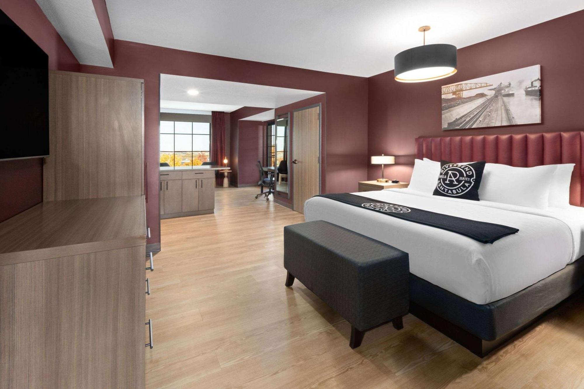 Riverbend Hotel And Suites, Trademark Collection By Wyndham Ashtabula Extérieur photo