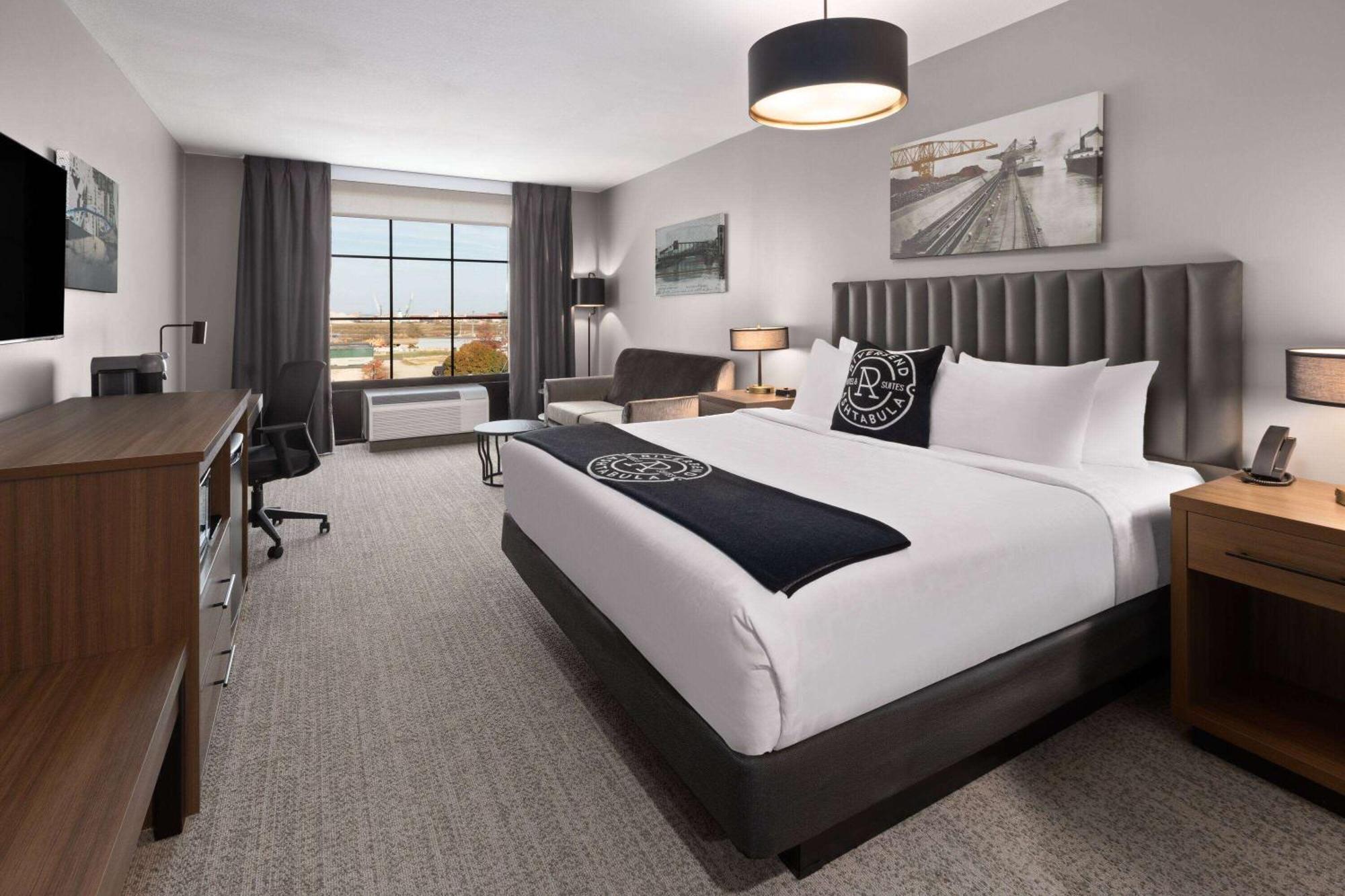 Riverbend Hotel And Suites, Trademark Collection By Wyndham Ashtabula Extérieur photo